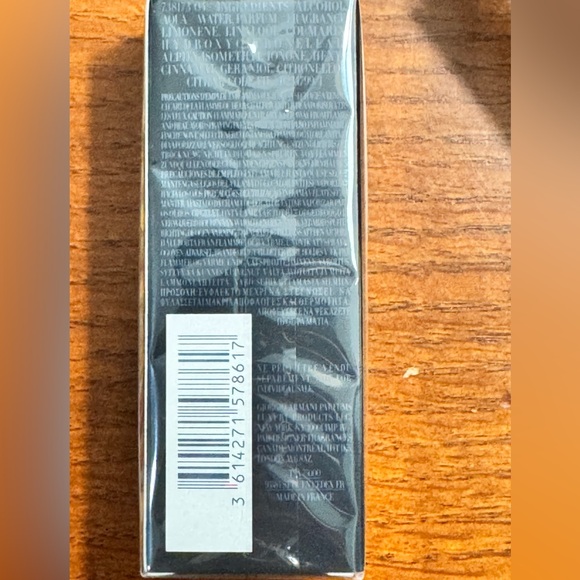 New Giorgio Armani; Armani Code Eau De Toilette Pour Homme 15ML - Picture 6 of 6